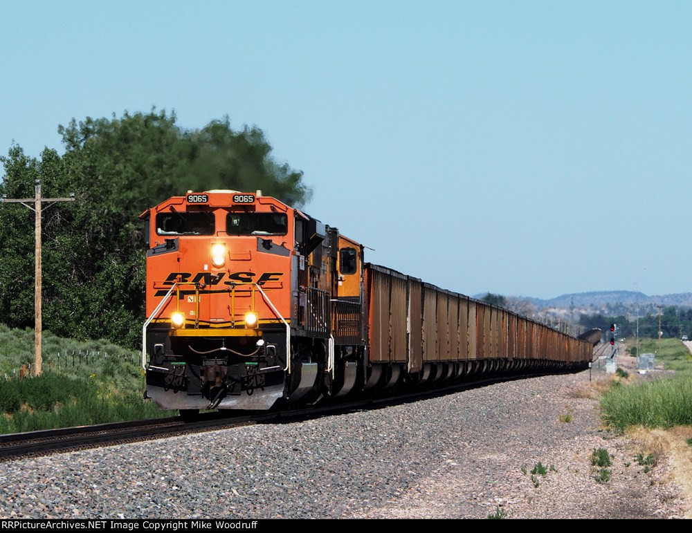 BNSF 9065